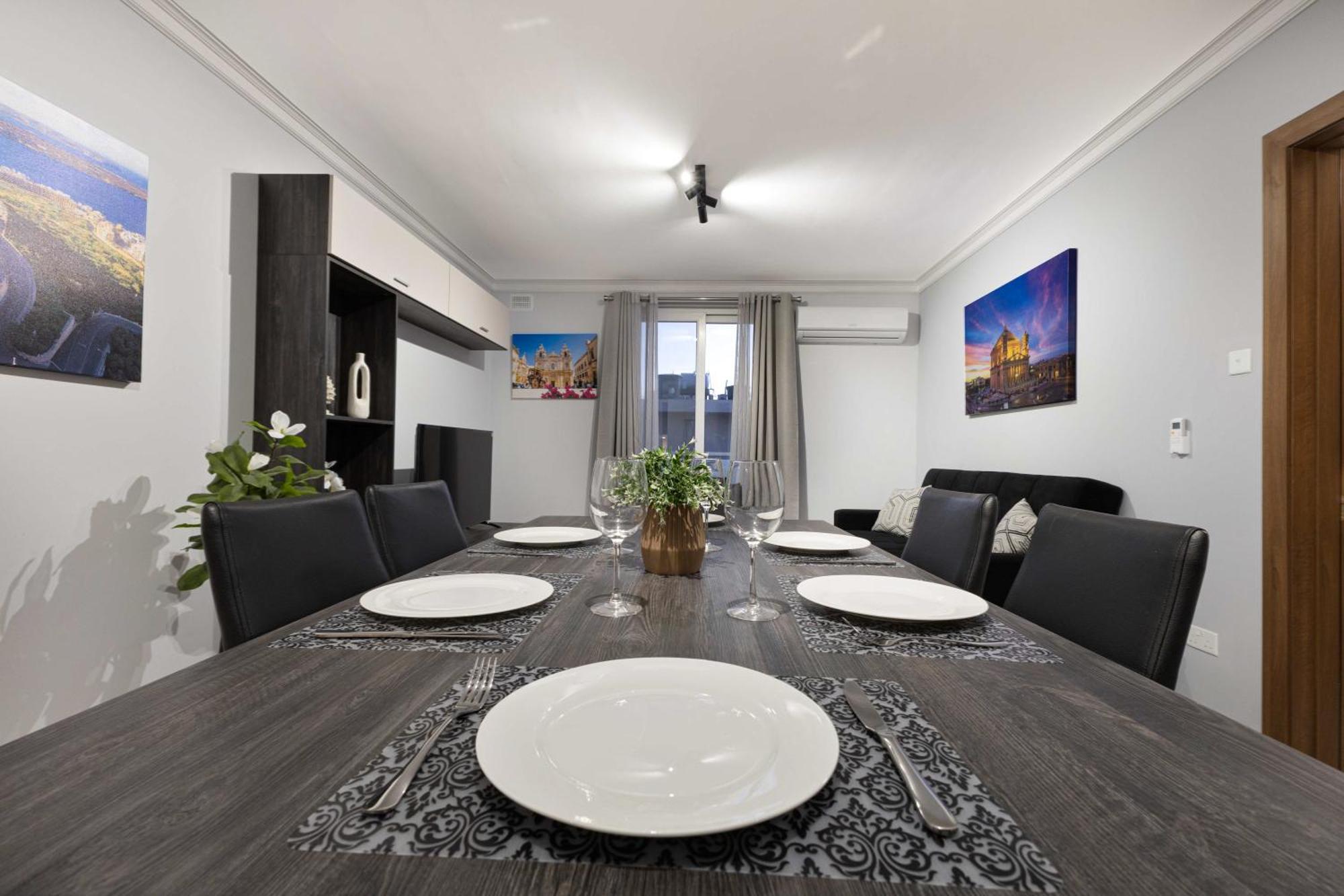 Luxurious & Spacious 2Bd Accomodation At The Podium - Yacht Marina Area, Close To Valletta ムサイダ エクステリア 写真