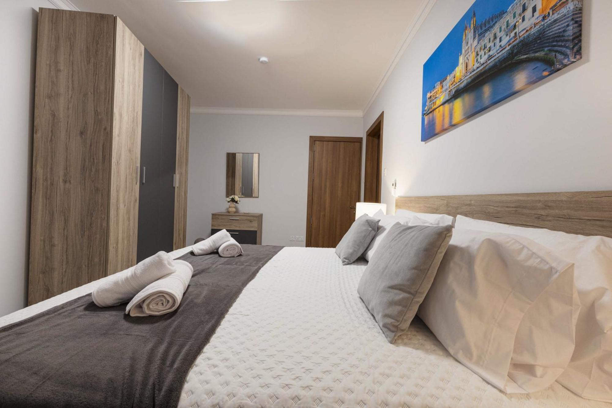 Luxurious & Spacious 2Bd Accomodation At The Podium - Yacht Marina Area, Close To Valletta ムサイダ エクステリア 写真